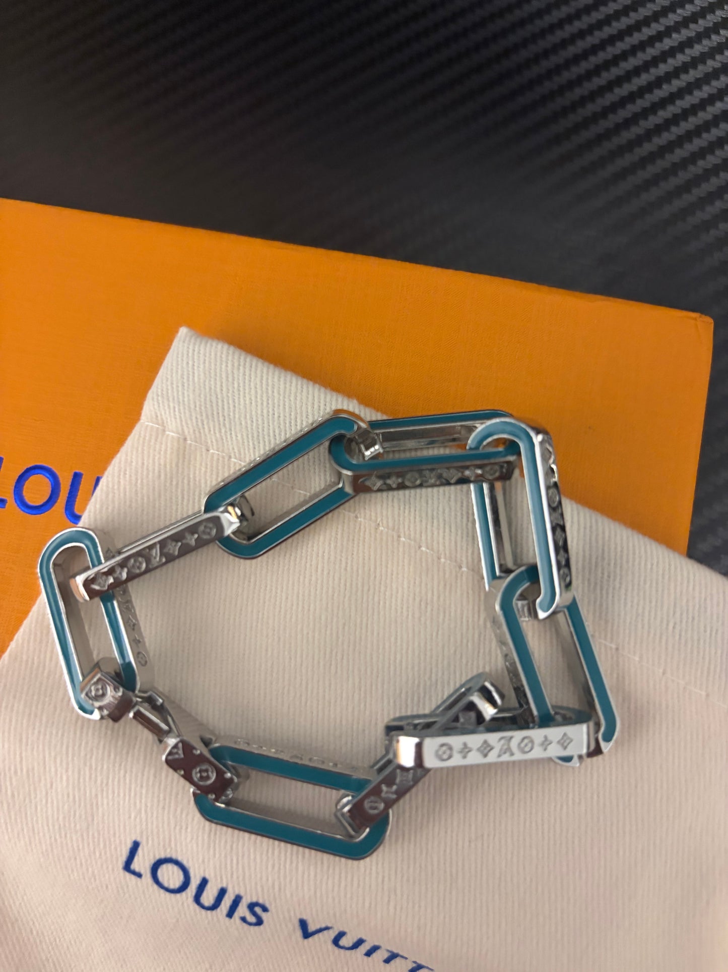 Louis vuitton bracelet